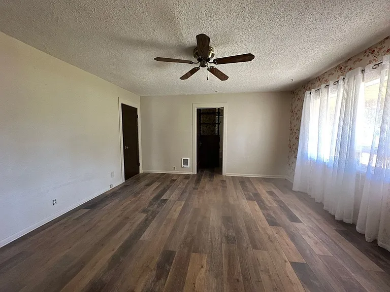 2309 S Malin Rd — Photo 17