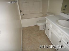 4th image of 2809 Rockport Dr