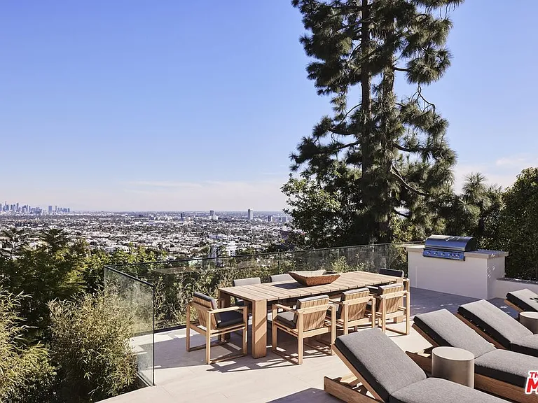 9100 Cordell Dr — Photo 24