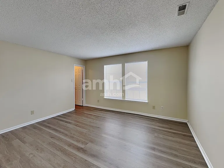 10398 Mohawk Trl — Photo 20