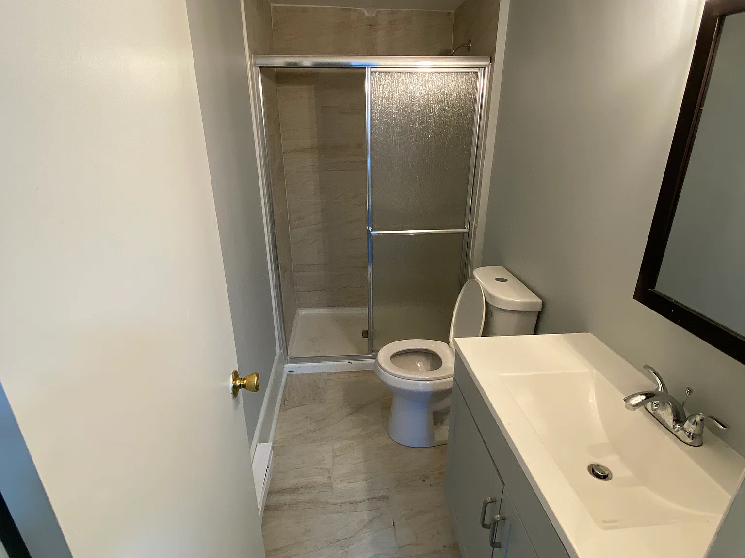 3 bed, 1114 sqft, $1,750 — Photo 2