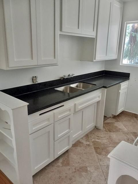 1st image of 1015 N Edinburgh Ave APT 1