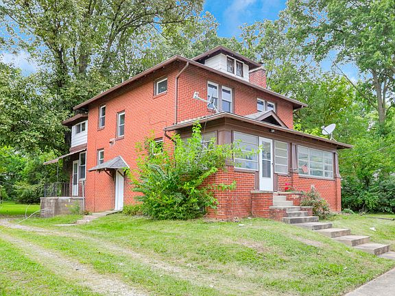 3rd image of 2365 N Stelzer Rd