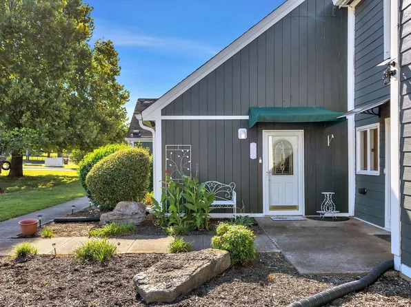 609 Rockwood Dr, Hermitage, TN 37076