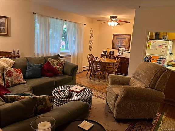 3rd image of 19 Manor Dr #19