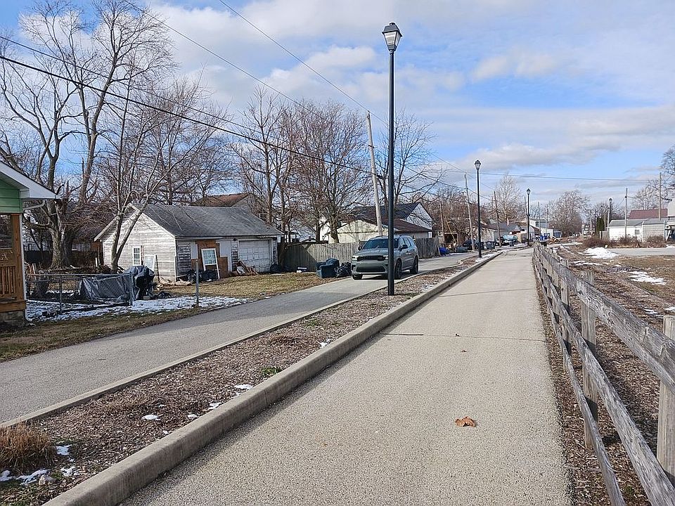 2nd image of 912 S Buckeye St