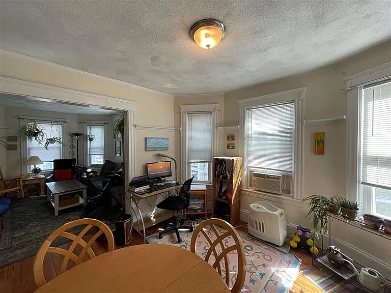 11-15 Orrin St #2 — Photo 6