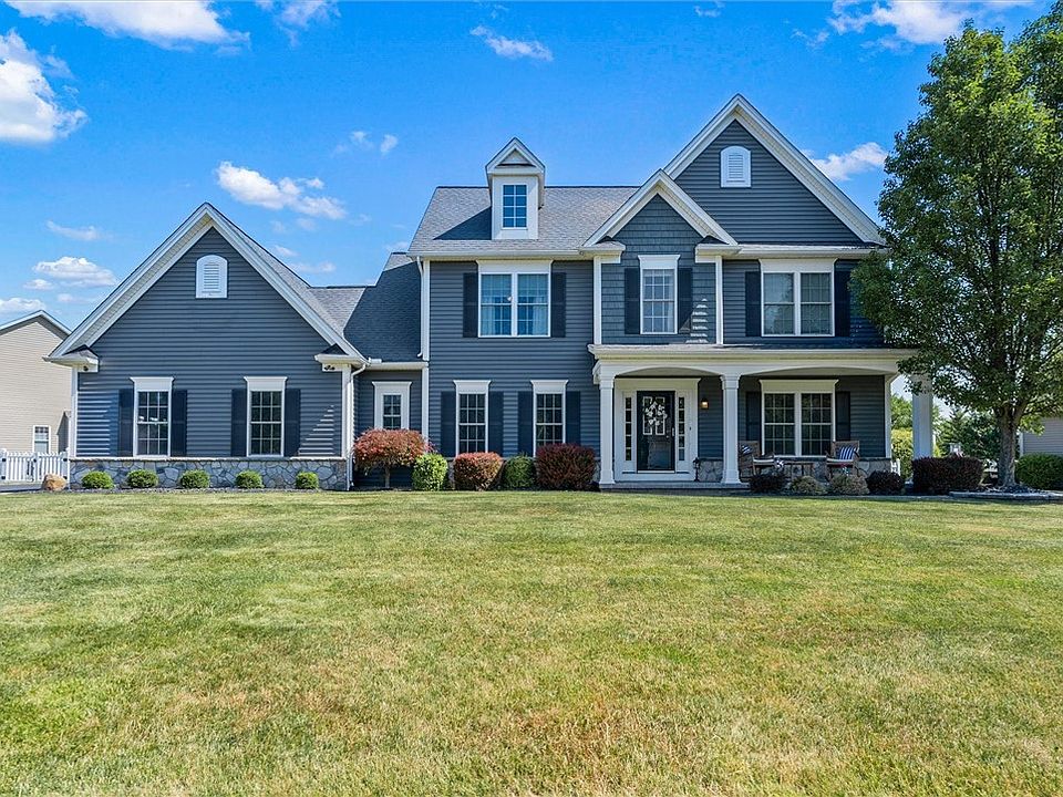 1st image of 78 Rockwell Dr