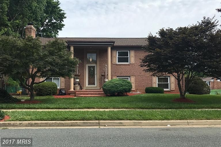 1st image of 4902 Kraft Ct
