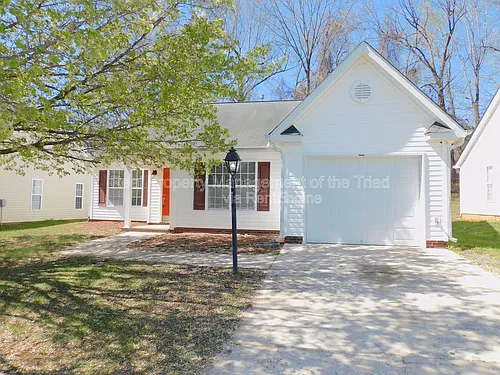 1856 Oakhurst Park Ln Photo 1