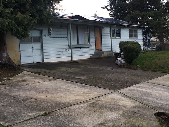 3rd image of 2700 Rossiter Ln