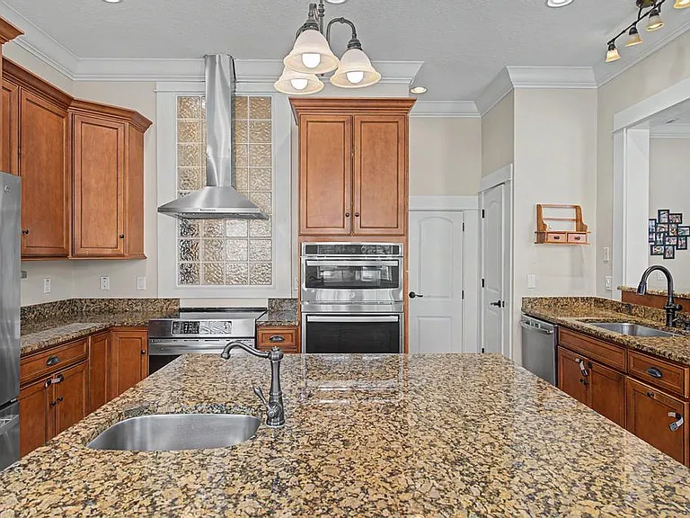 3709 W El Prado Blvd — Photo 18