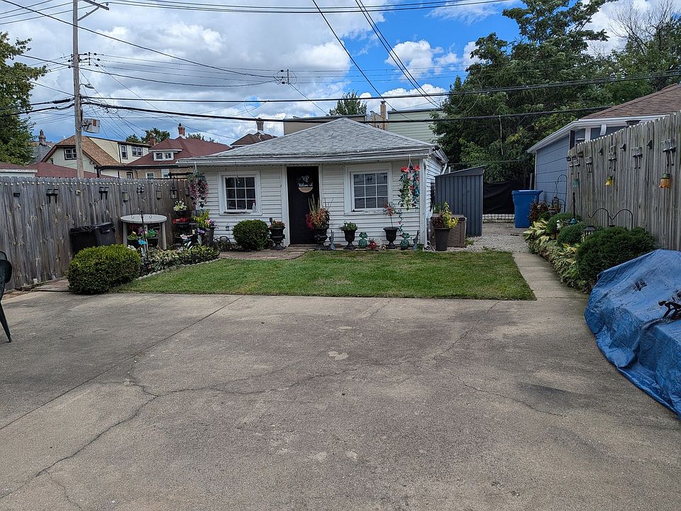 2nd image of 1511 N Central Ave