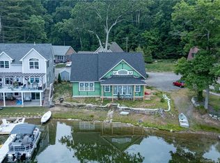 4 Lawton Ln, Killingly, CT 06241