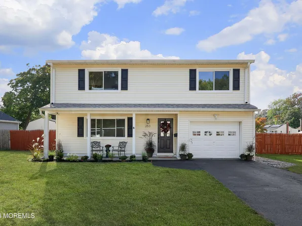 253 Forest Avenue, Middletown, NJ 07748