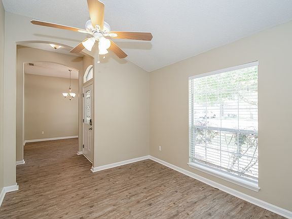 3rd image of 3255 Sexton Dr