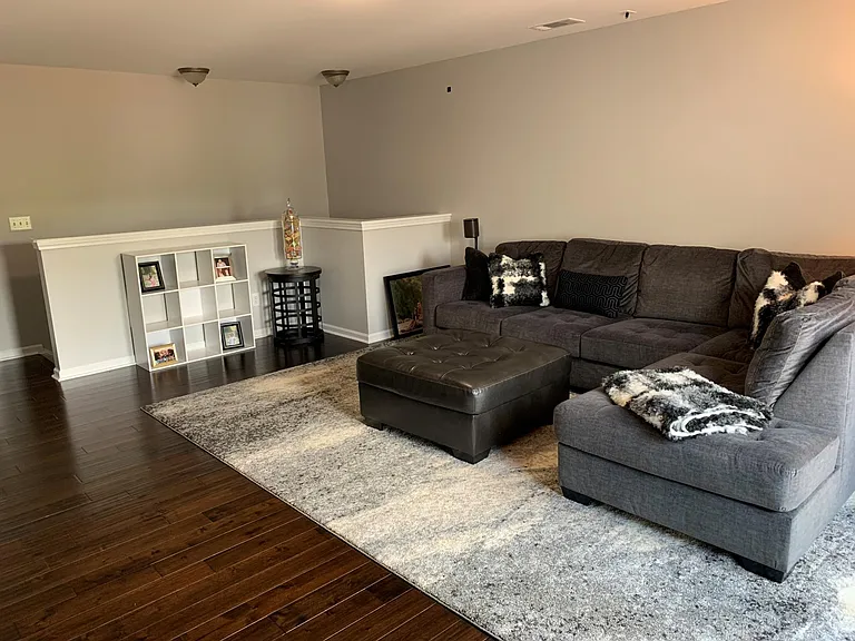 Bonus room (wired for home theater)