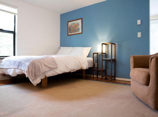 1534 SE Main St APT 2, Portland, OR 97214