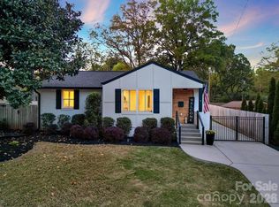 517 Inwood Dr, Charlotte, NC 28209