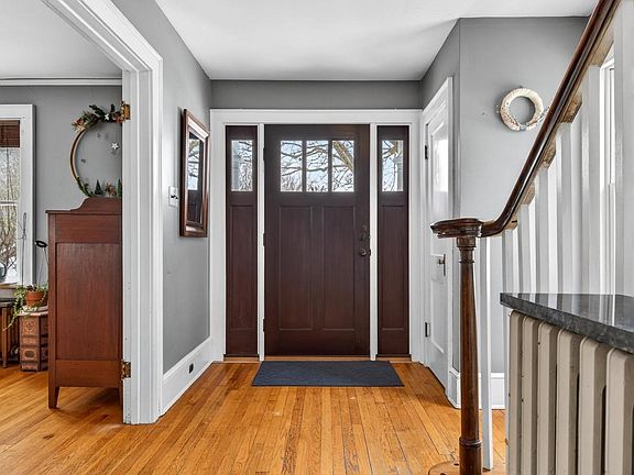 5th image of 25 Seabury Street