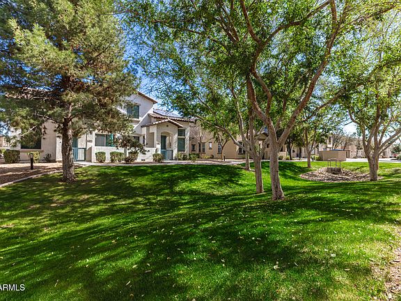 3rd image of 14870 W ENCANTO Boulevard #1059