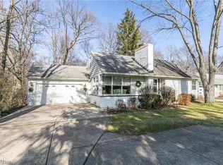 24610 Sprague Rd, Olmsted Falls, OH 44138