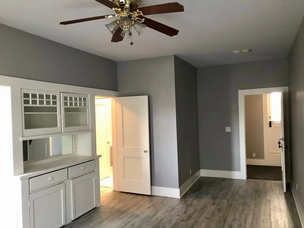 321 Diamond St — Photo 3