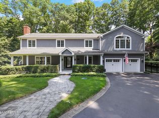 6 Bernard Dr, Holmdel, NJ 07733