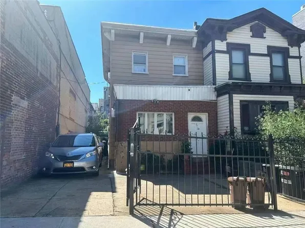 272 55th St, Brooklyn, NY 11220