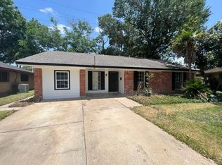 4611 Oakside Dr, Houston, TX 77053