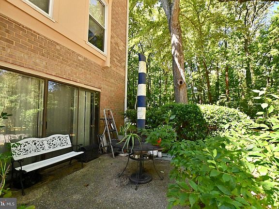 5th image of 3831 Persimmon Cir