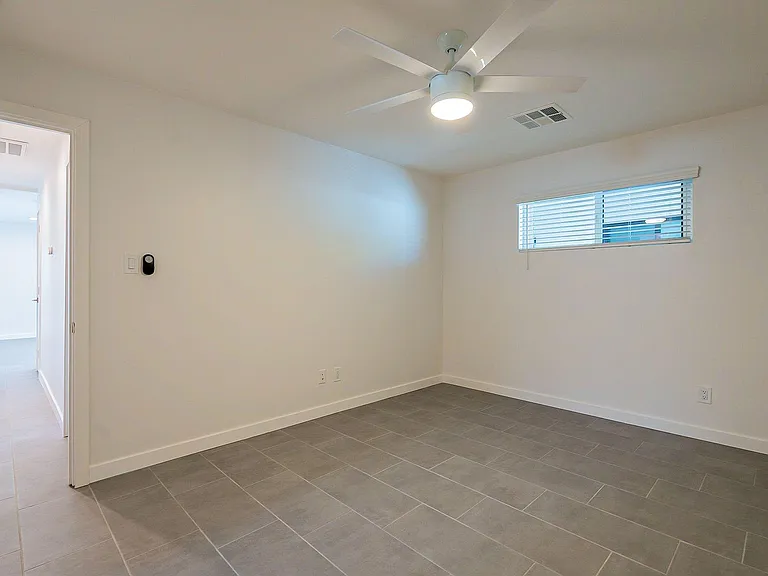 4639 N 12th Ave #3 — Photo 13