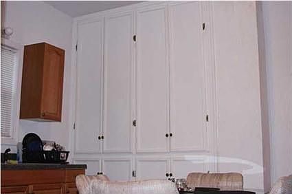 4th image of 1323 Church St