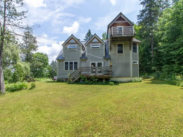 34 South Glover Street, Glover, VT 05839