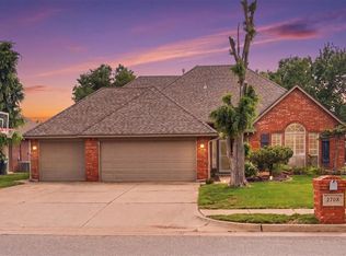 2708 Overland Way, Edmond, OK 73012