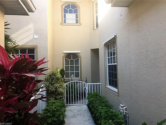 3rd image of 14010 W Hyde Park Dr