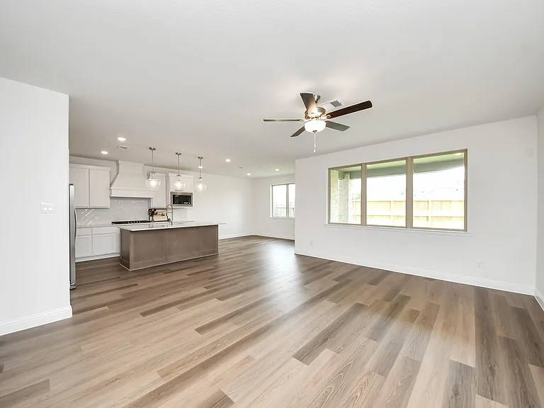 4042 Colony Ln — Photo 17