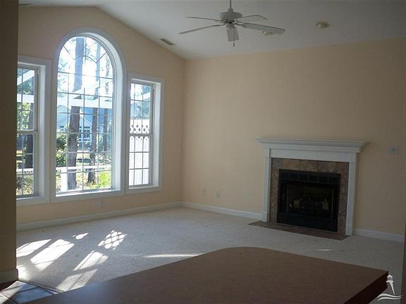 4th image of 3808 Watermark Circle