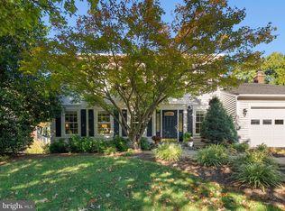 13208 Wrenn House Ln, Herndon, VA 20171