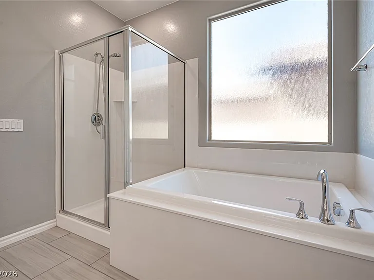 12321 Silvana St — Photo 31