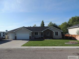 3832 E Deer Crk, Idaho Falls, ID 83401
