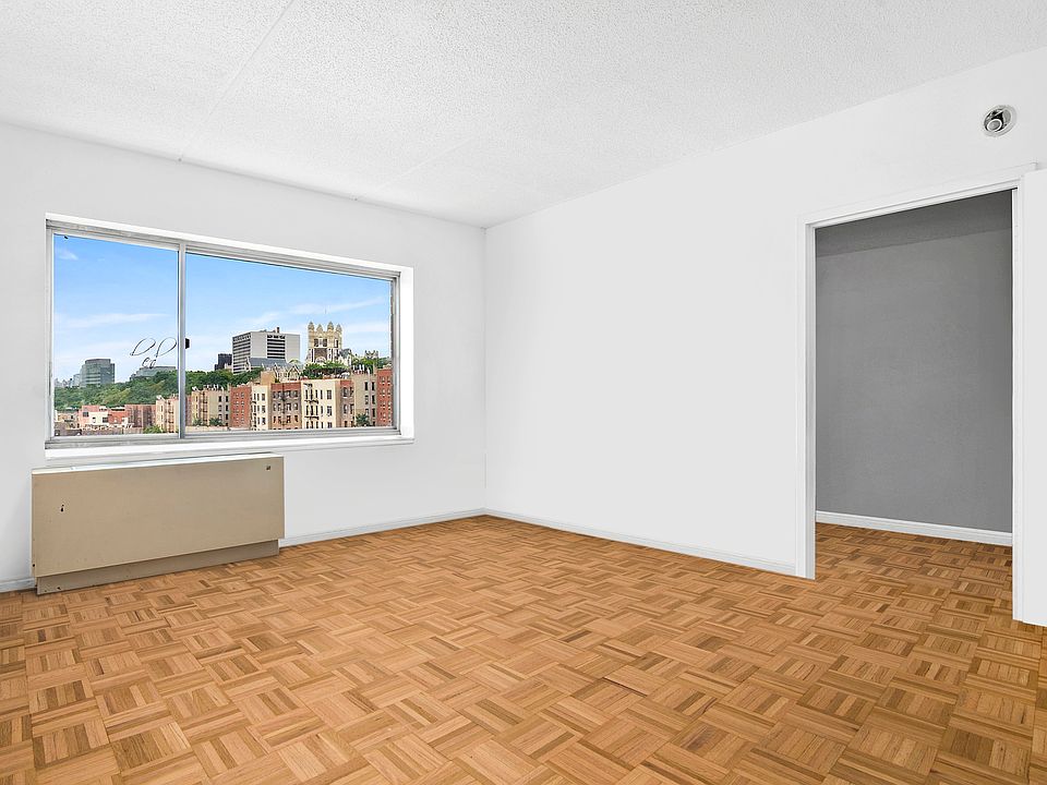 1st image of 330 W 145th St Penthouse 1