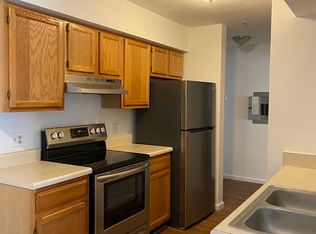 404 Acorn Grove Ln #D, Chesapeake, VA 23320