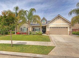 641 Lester Ave, Clovis, CA 93619