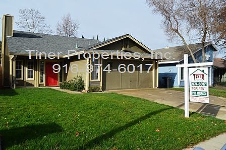 1st image of 624 Carpenter Way