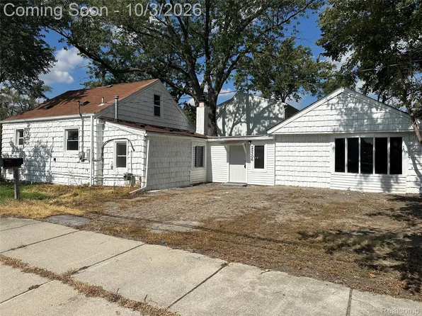 25306 Peter Kaltz Rd, Warren, MI 48091