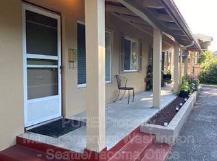 311 2nd St NE APT 3, Puyallup, WA 98372