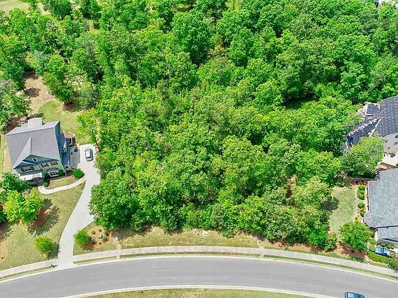 3rd image of 299 Cabin Ln
