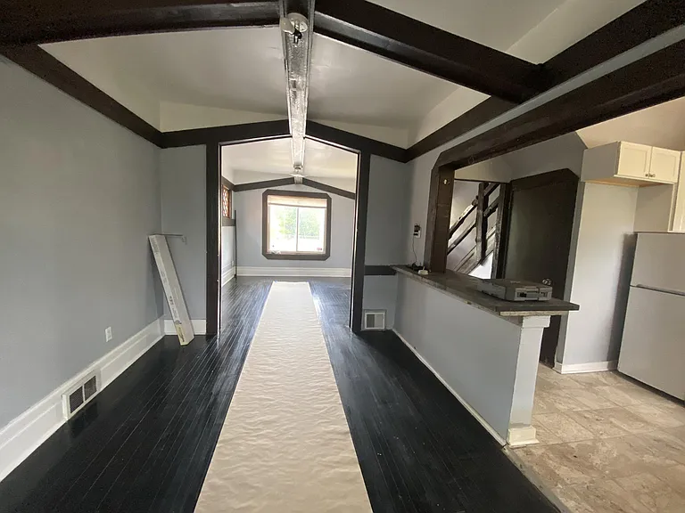 8337 John R St — Photo 11
