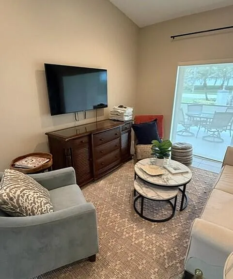 9391 Bridgeport Dr — Photo 11